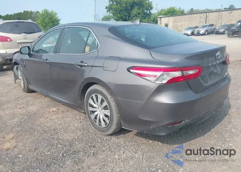2019 Toyota Camry Hybrid Le from USA, damaged, VIN 4T1B31HK7KU004923